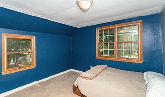 2005 N Dakota Ave, Ames, IA 50014