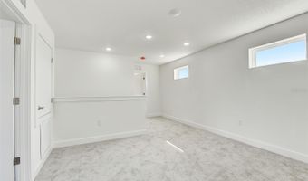 3889 WALKER Rd, Apopka, FL 32703
