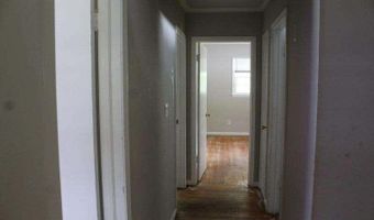 3966 Shadowbrook Pl, Decatur, GA 30034