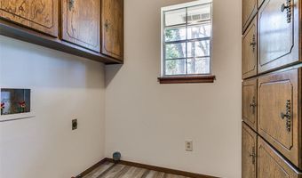2000 N Alexander Ln, Bethany, OK 73008