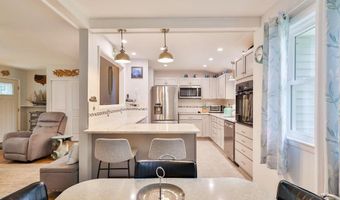 2487 S 6TH St, Allentown, PA 18103