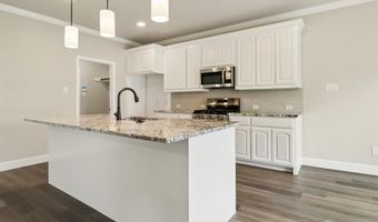 212 Navajo Trl, Alvarado, TX 76009