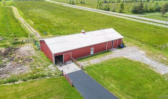 12447 Lesswing Rd, Alden, NY 14004