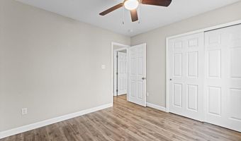 1329 Westbrooke Terrace Dr, Ballwin, MO 63021