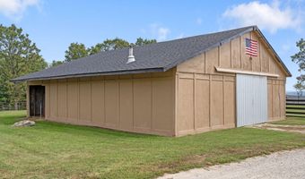 24352 State Hwy Ee, Aurora, MO 65605