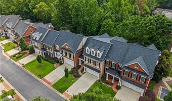 2424 Loxford Ln, Alpharetta, GA 30009