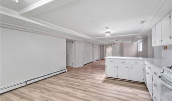 8 Sojo Rd Legal In-Law, Brookfield, CT 06804