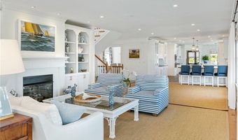 169 Wellington Ave, Newport, RI 02840