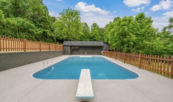 826 Long Mill Rd, Athens, TN 37303