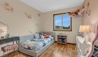 105 Estate Dr, Avon, MN 56310