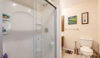 226 Wildflower Rd, Asheville, NC 28804