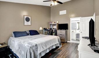 8426 Fort Sumter Dr, Indianapolis, IN 46227