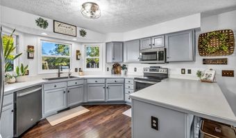 4829 Laubert Rd, Atwater, OH 44201