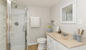 2348 Nordyke Ave, Santa Rosa, CA 95403