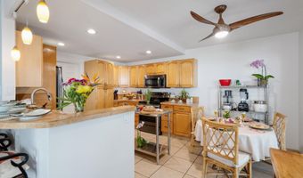 90 Auhana Rd 201, Kihei, HI 96753