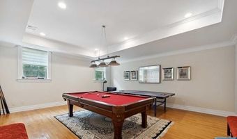 31 Marie Major Dr, Alpine, NJ 07620