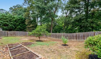 3905 COOK St, Alexandria, VA 22311