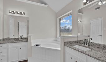 7713 Mary Ann Cir, Shreveport, LA 71107