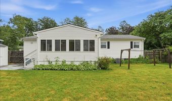 136 Cherry Ln, Burlington, VT 05401
