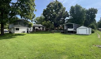 508 E Kirkwood Dr, Aurora, MO 65605