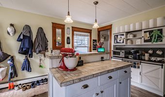 454 Court St, Auburn, ME 04210