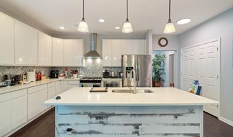 113 LAKELAND Dr, Barnegat, NJ 08005