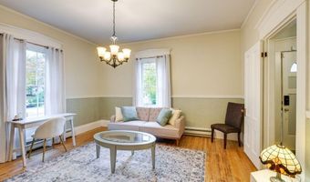 271 Essex St, Bangor, ME 04401