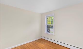 175 Kay St, Newport, RI 02840