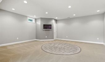 24198 HEATHER FIELD Ct, Aldie, VA 20105
