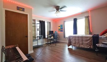 210 Hopkins, Alba, TX 75410