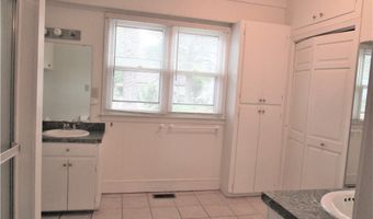 2413 Pope Dr, Anderson, SC 29625