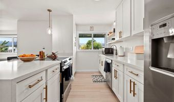 447- A Manono St, Kailua, HI 96734