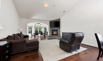 25079 CHAFEE Cir, Aldie, VA 20105