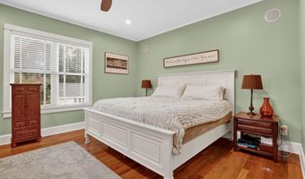 501 S MAIN St, Berlin, MD 21811