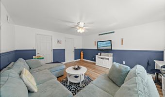 3 Renier Ct, Middletown, NJ 07748