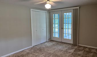 5246 Old River Rd, Baker, FL 32531