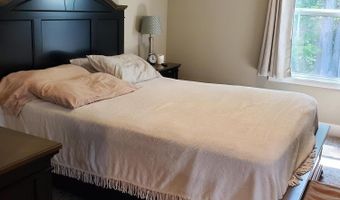 111 Depot Hill Ct, Allegan, MI 49010
