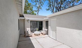 7901 Winsford, Westchester, CA 90045