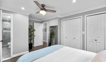 8605 ARDFOUR Ln, Annandale, VA 22003