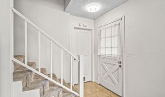 2727 GATEWAY St 24, Springfield, OR 97477