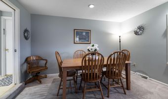 111 Hurstland Dr, Bardstown, KY 40004