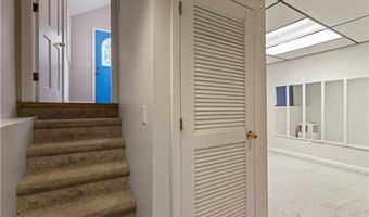 19 Bruce Dr, North Smithfield, RI 02896