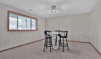 2674 Cutters Grove Cir, Anoka, MN 55303