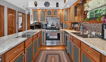 202 Bear Cove Rd, Baileyville, ME 04694