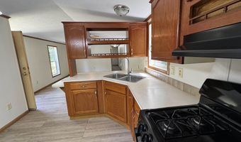 42 Vista Dr, Canaan, NH 03741