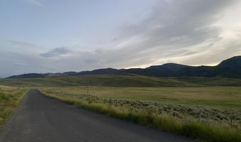 2398 Smokey Canyon Rd, Auburn, WY 83111