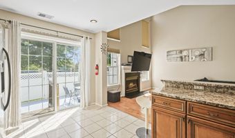 172 Windsong Cir, East Brunswick, NJ 08816