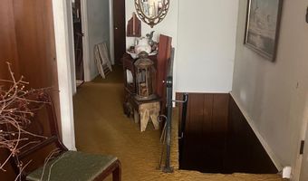 734 W BIRCHTREE Ln, Claymont, DE 19703
