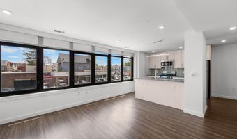 957 BROADWAY 201, Bayonne, NJ 07002
