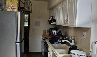 1 Squaw Valley Ct 8, Alloway, NJ 07462